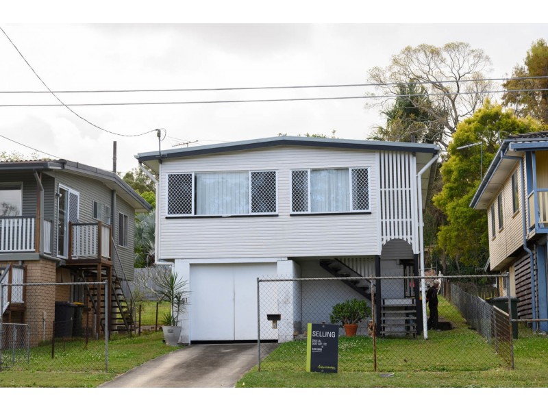 341 Whites Road, Lota QLD 4179