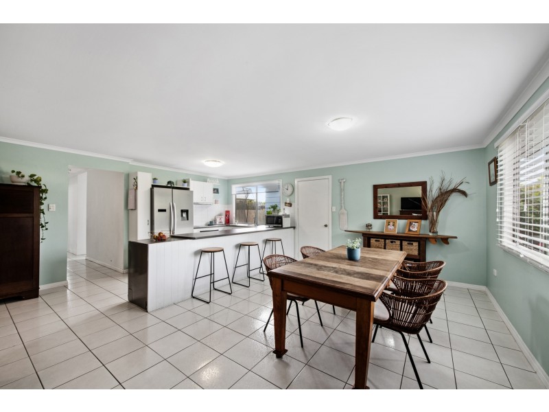 5 Sutherland Street, Dicky Beach QLD 4551