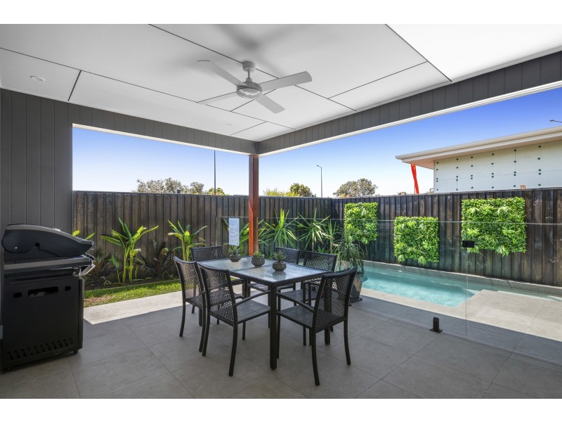 4 Switchfoot Street, Bokarina QLD 4575