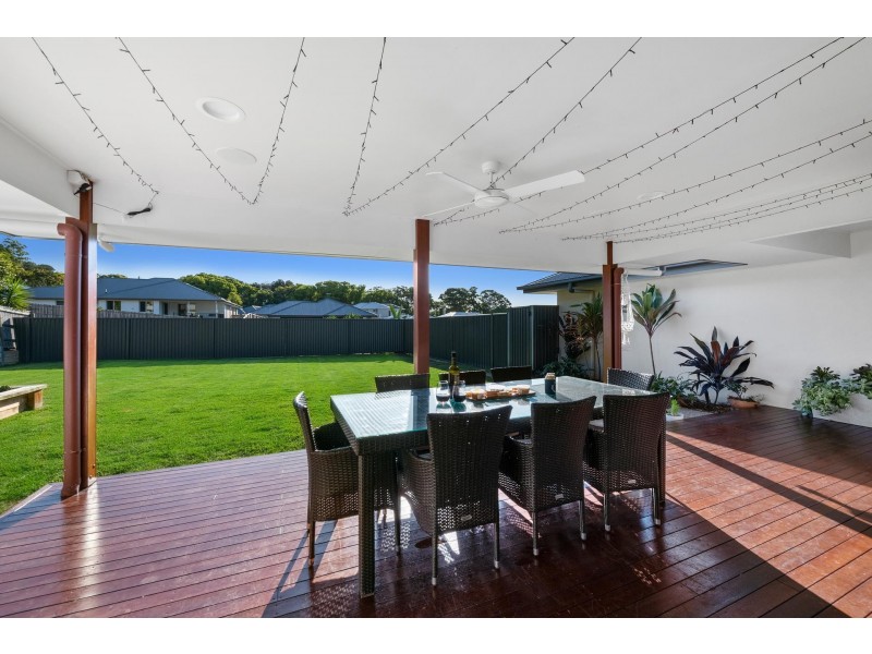 10  Emma Perren Drive, Nambour QLD 4560