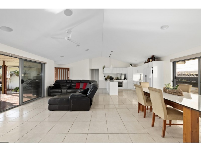10  Emma Perren Drive, Nambour QLD 4560