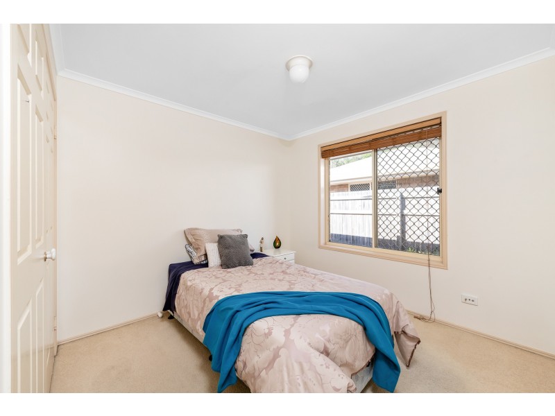 6 Hakea Court, Mountain Creek QLD 4557