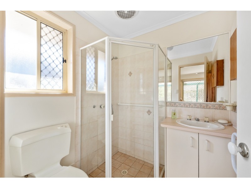 6 Hakea Court, Mountain Creek QLD 4557