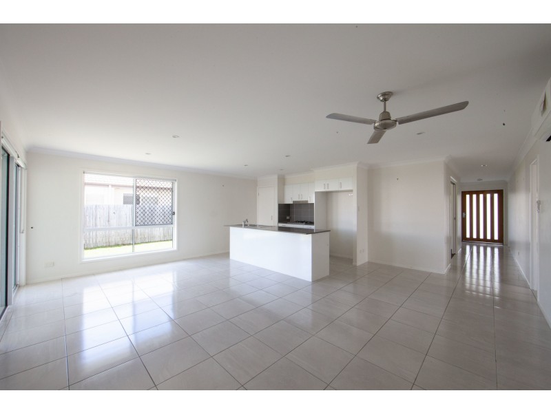 10 Sweetlip Circuit, Mountain Creek QLD 4557