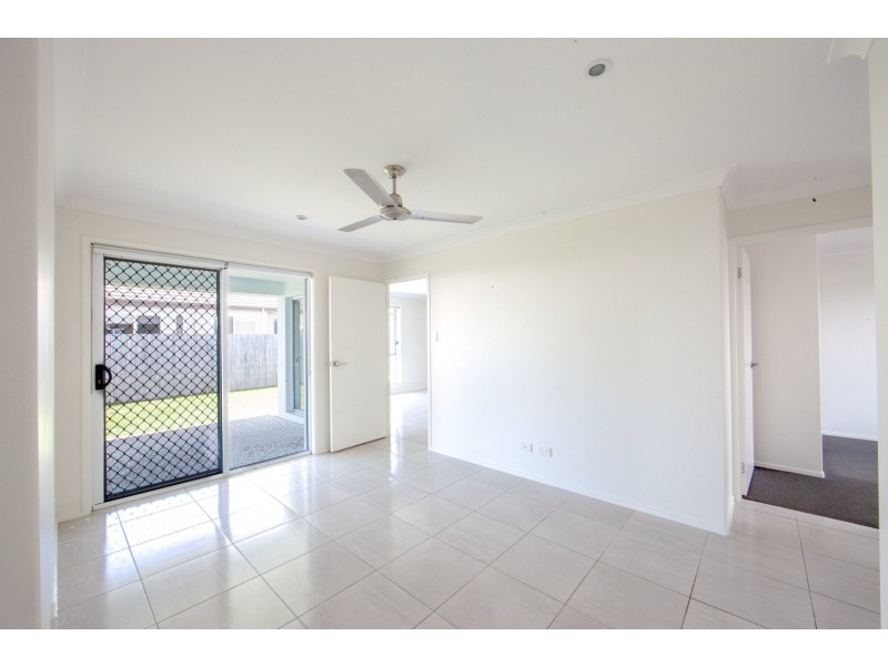 10 Sweetlip Circuit, Mountain Creek QLD 4557