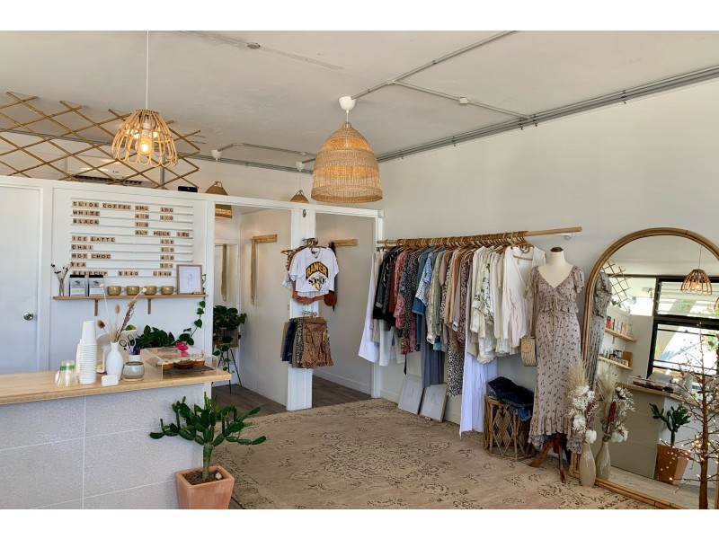 1-2/115 Keith Royal Drive, Marcoola QLD 4564