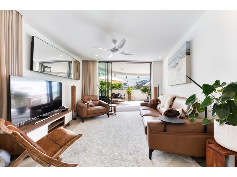 10202/96 Memorial Avenue, Cotton Tree QLD 4558