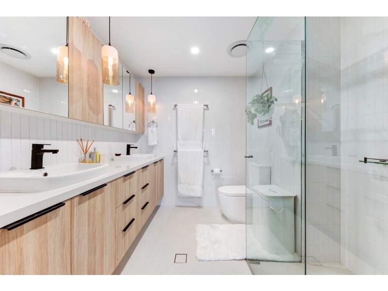 10202/96 Memorial Avenue, Cotton Tree QLD 4558