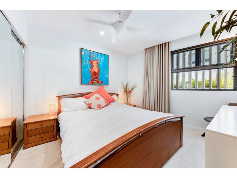 10202/96 Memorial Avenue, Cotton Tree QLD 4558