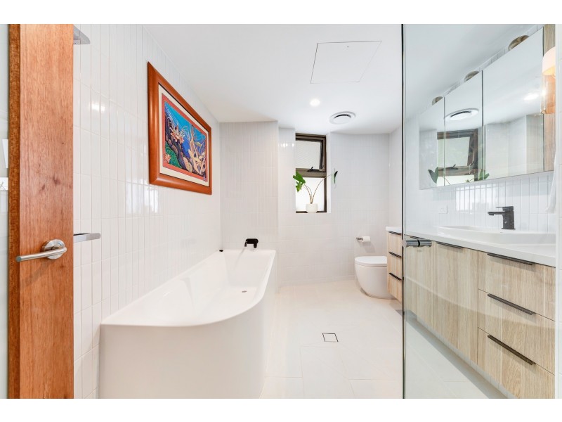 10202/96 Memorial Avenue, Cotton Tree QLD 4558