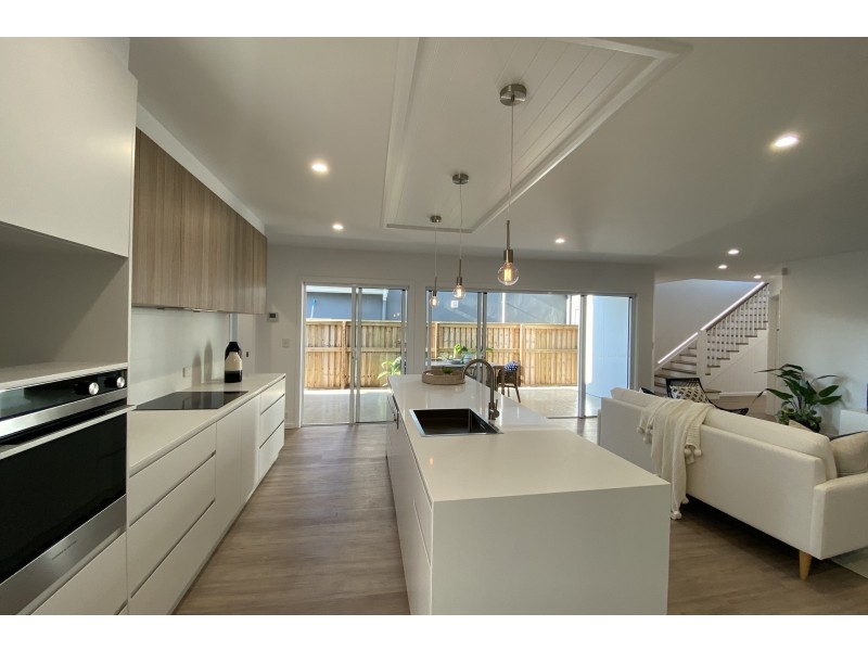 14 Tailslide Crescent, Bokarina QLD 4575