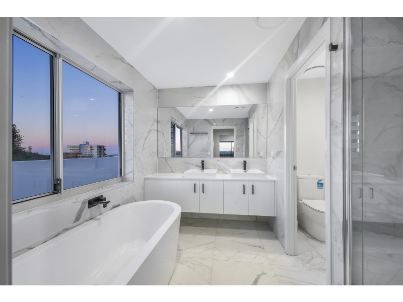 35/33-35 Saltair Street, Kings Beach QLD 4551