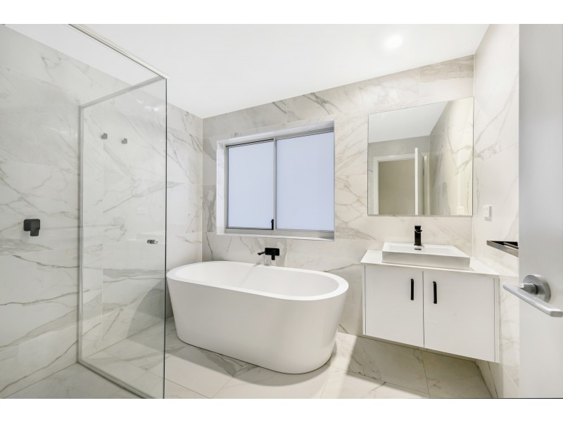 35/33-35 Saltair Street, Kings Beach QLD 4551