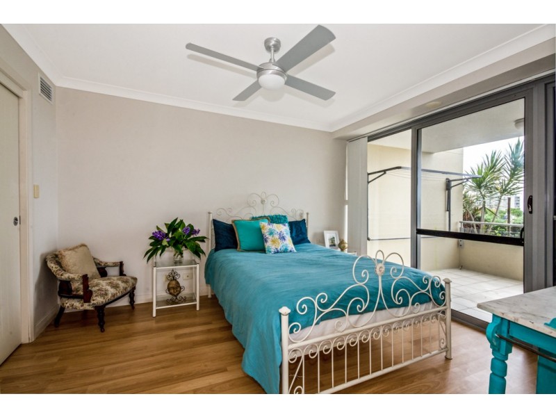 2/32 Saltair Street, Kings Beach QLD 4551