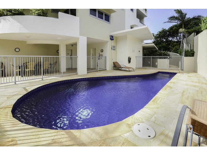 2/32 Saltair Street, Kings Beach QLD 4551