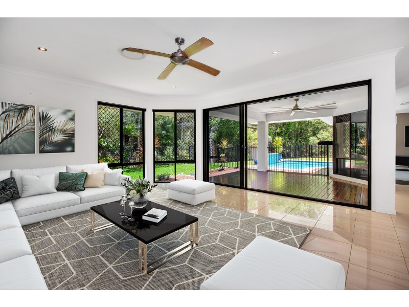 18 High Park Crescent, Little Mountain QLD 4551