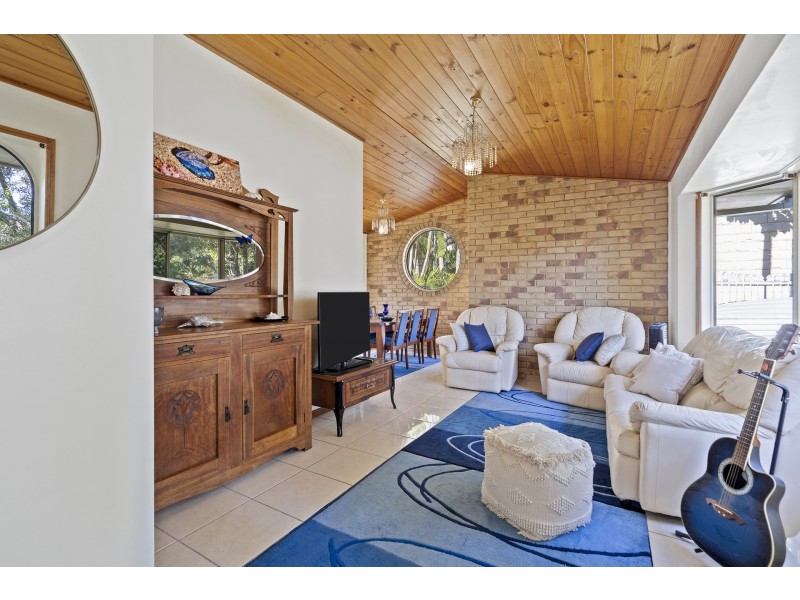 6 Bellbird Court, Wurtulla QLD 4575