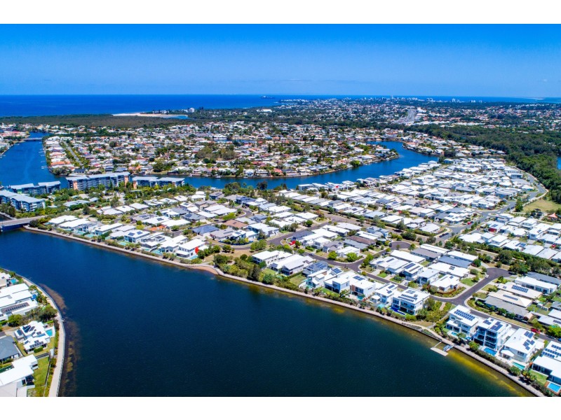 16 Buruwang Street, Birtinya QLD 4575