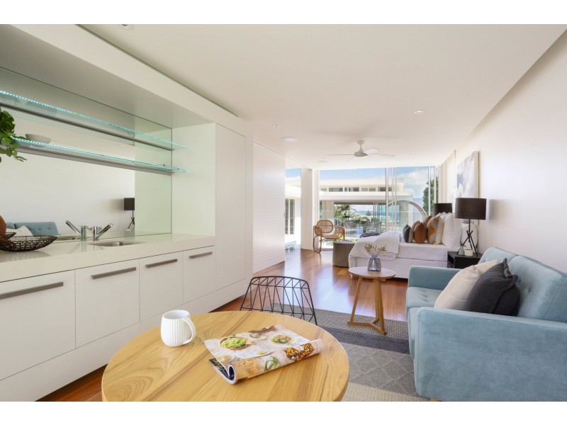 56 George Street, Alexandra Headland QLD 4572