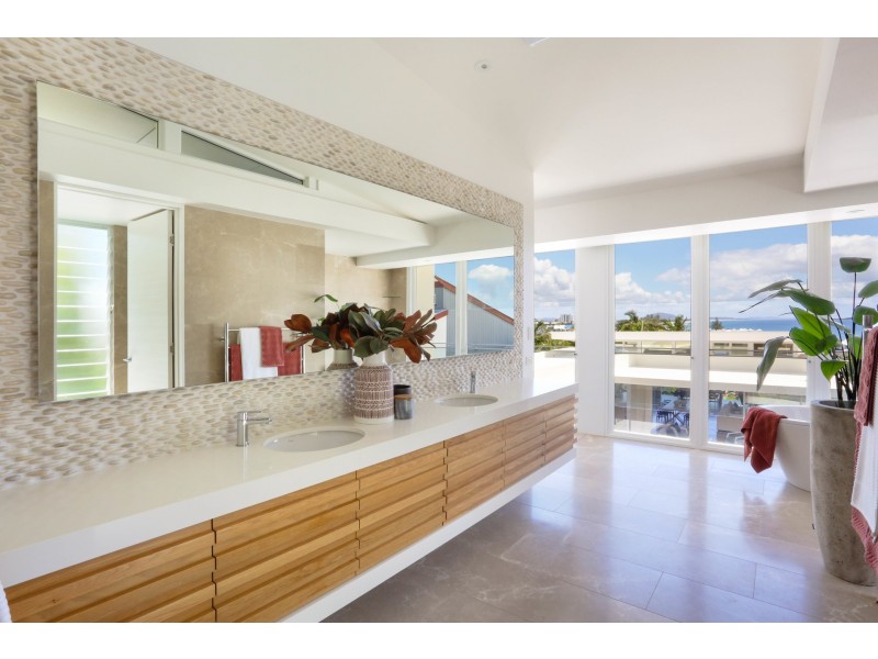 56 George Street, Alexandra Headland QLD 4572