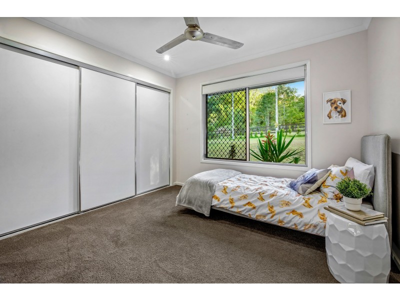 1-3 Bernhardt Place, Ninderry QLD 4561