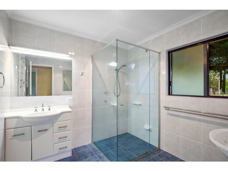 23 Woodland Place, Dulong QLD 4560