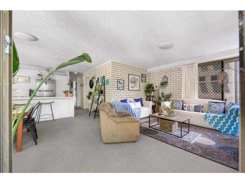 6/84 Albert Street, Kings Beach QLD 4551