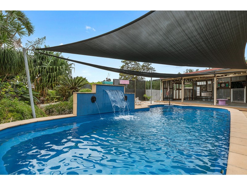 38 Johnston Road, Glass House Mountains QLD 4518