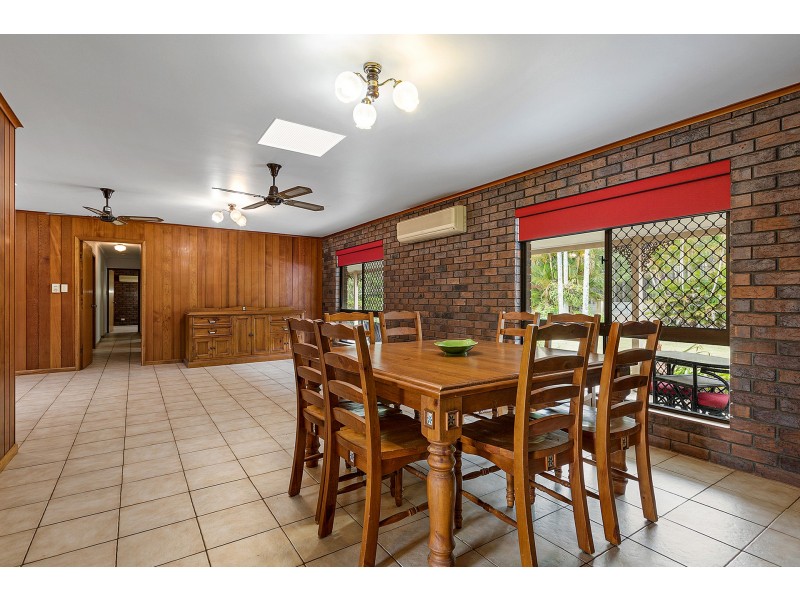 38 Johnston Road, Glass House Mountains QLD 4518