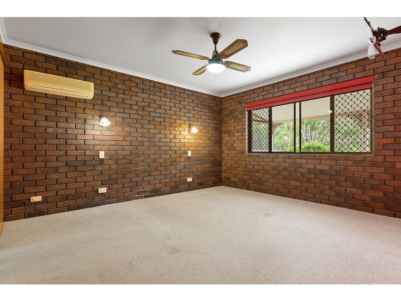 38 Johnston Road, Glass House Mountains QLD 4518