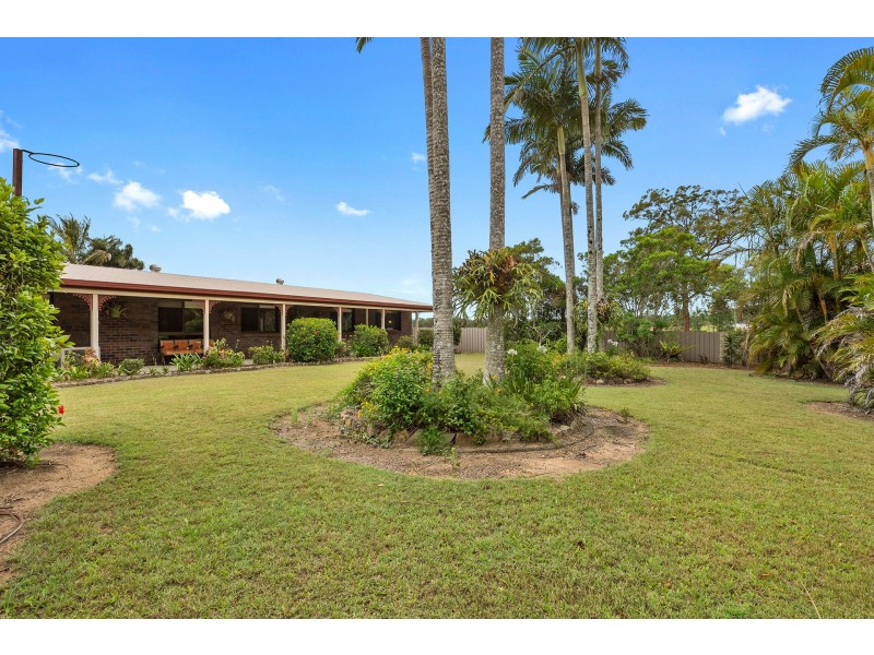 38 Johnston Road, Glass House Mountains QLD 4518