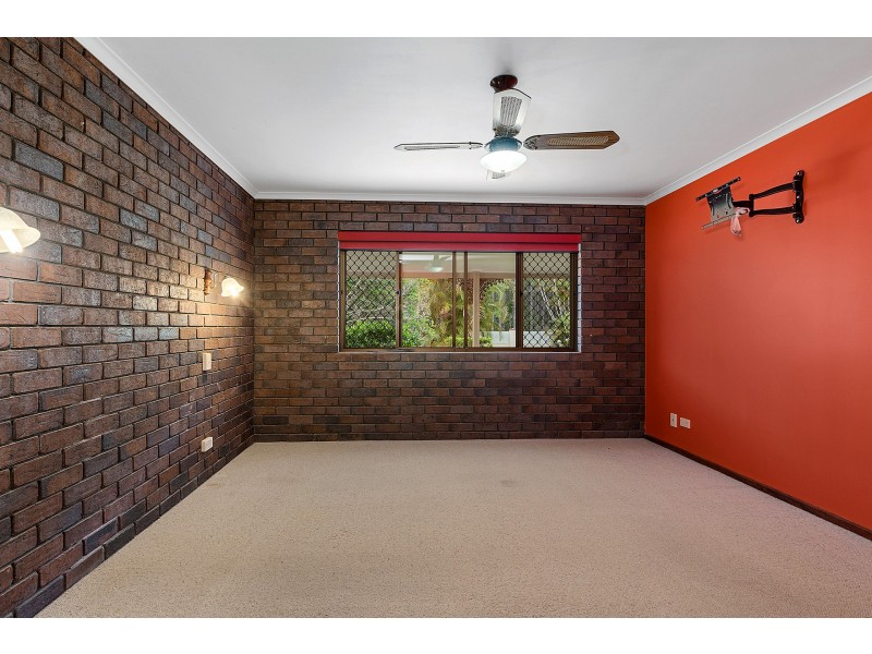 38 Johnston Road, Glass House Mountains QLD 4518