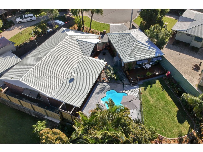 5 Correa Place, Mooloolaba QLD 4557