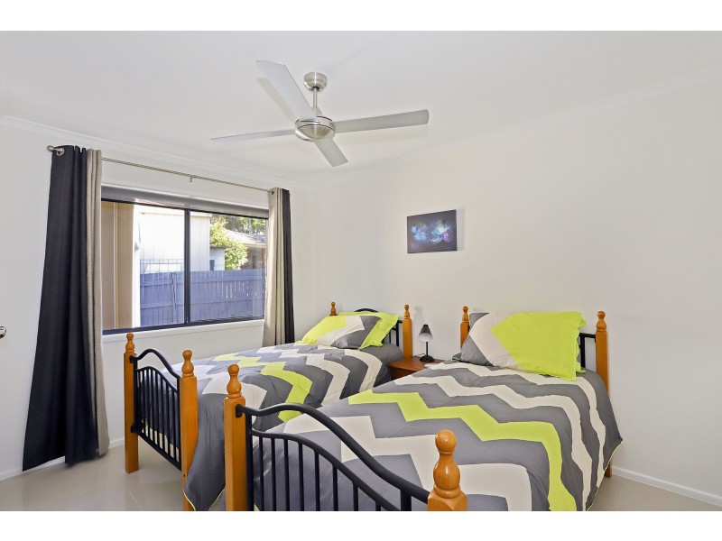 5 Correa Place, Mooloolaba QLD 4557