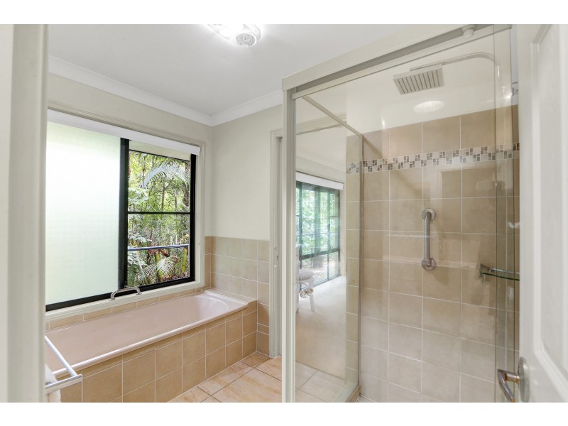 1 Greentree Place, Doonan QLD 4562