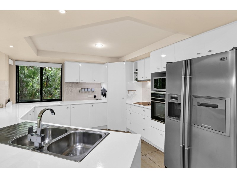 1 Greentree Place, Doonan QLD 4562