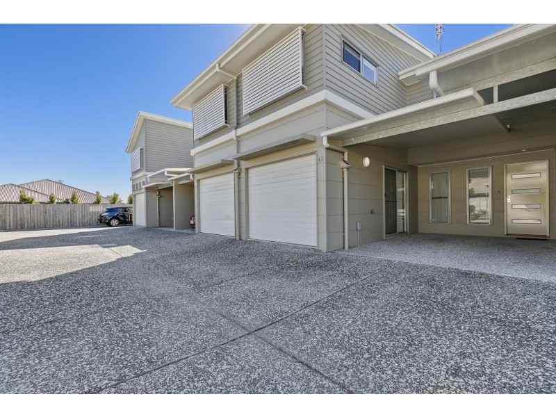 9/11 Crayfish Street, Mountain Creek QLD 4557