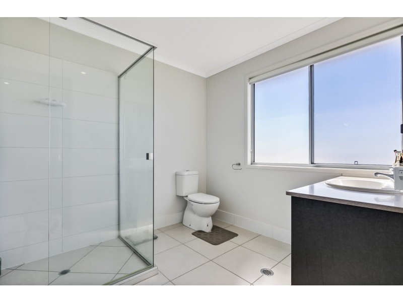 9/11 Crayfish Street, Mountain Creek QLD 4557