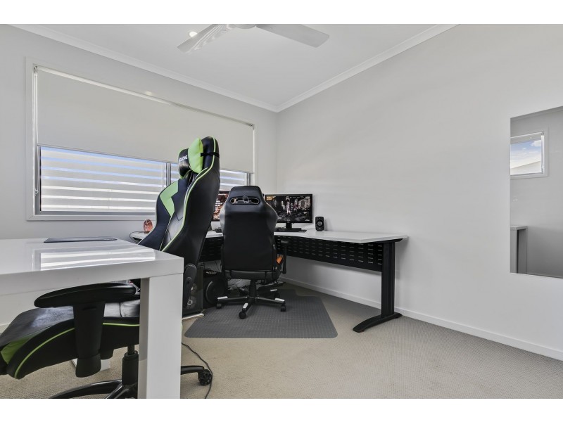 9/11 Crayfish Street, Mountain Creek QLD 4557