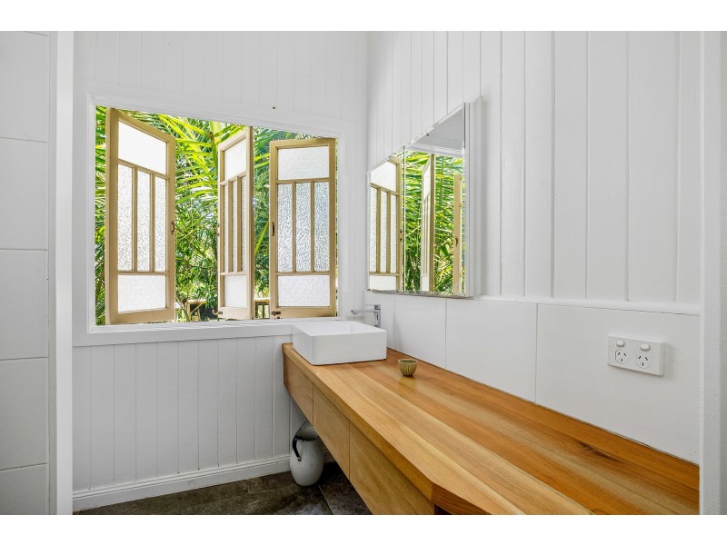 102 Macdonald Road, Palmwoods QLD 4555