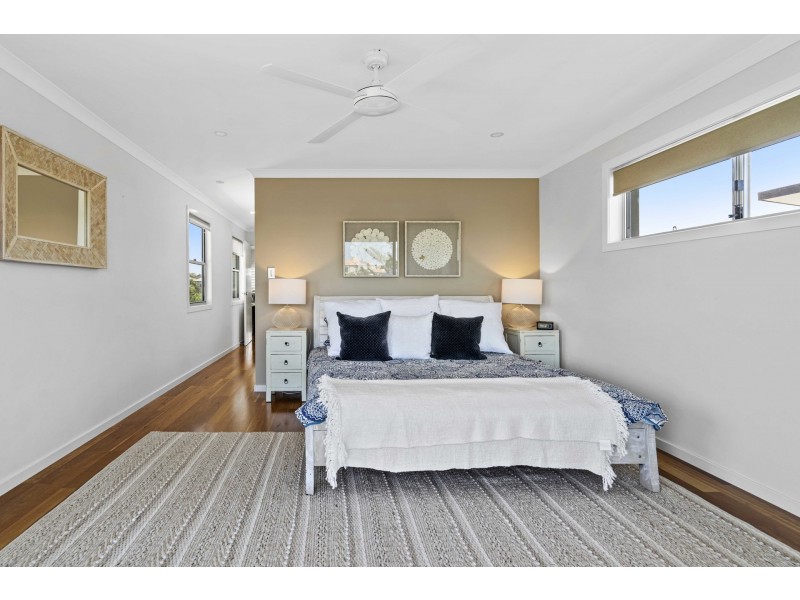 21 Cocos Court, Kawana Island QLD 4575