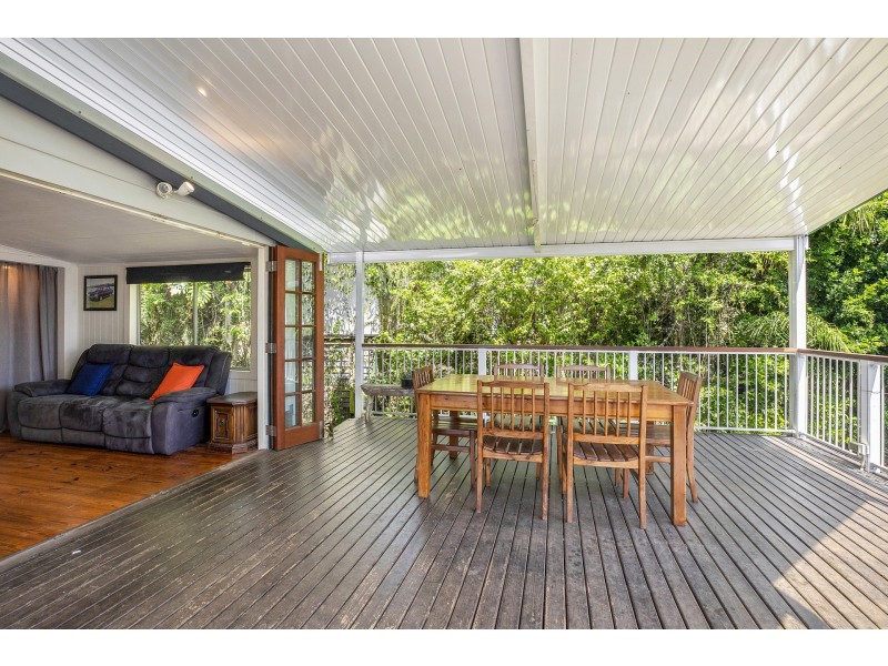 16 Chevallum Road, Palmwoods QLD 4555