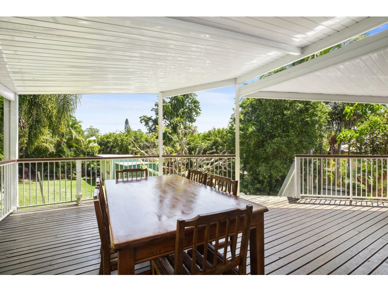 16 Chevallum Road, Palmwoods QLD 4555