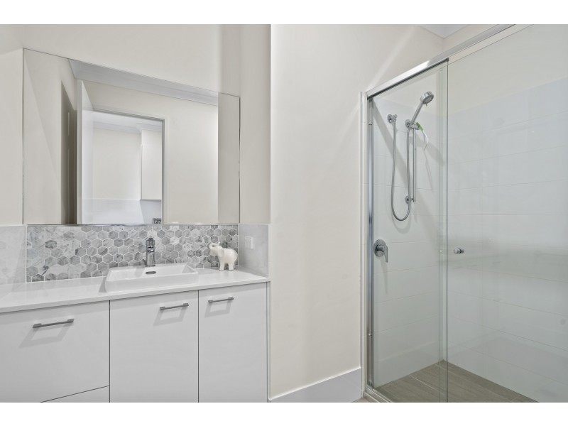 216 Tide Avenue, Maroochydore QLD 4558