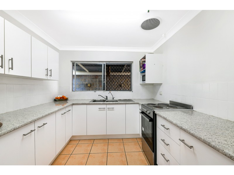 2 Conebush Crescent, Aroona QLD 4551