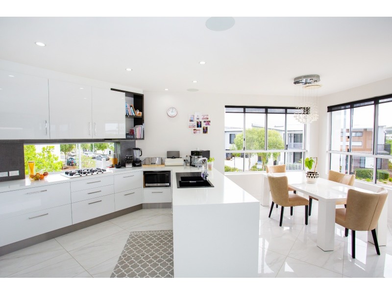 19 Amity Avenue, Maroochydore QLD 4558