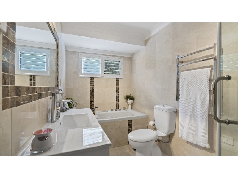 19 Kureelpa Falls Road, Kureelpa QLD 4560