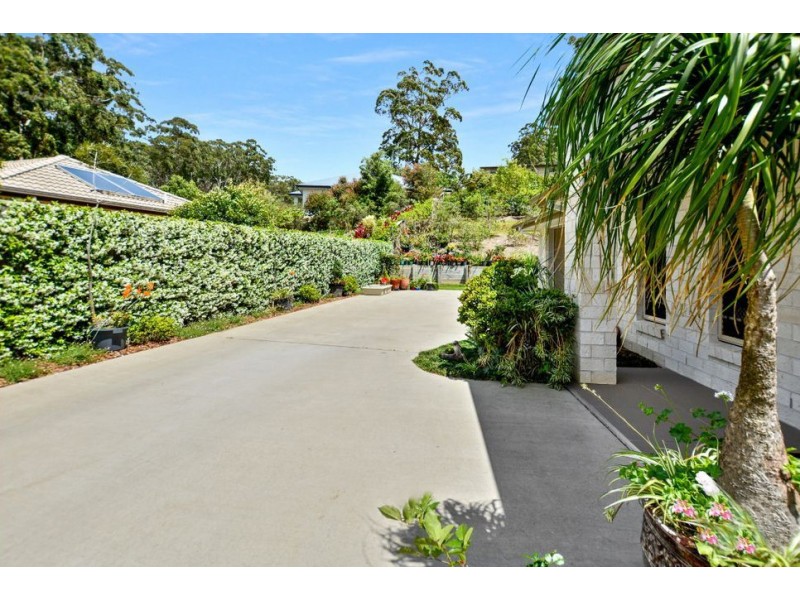 28 The Parkway Place, Mapleton QLD 4560