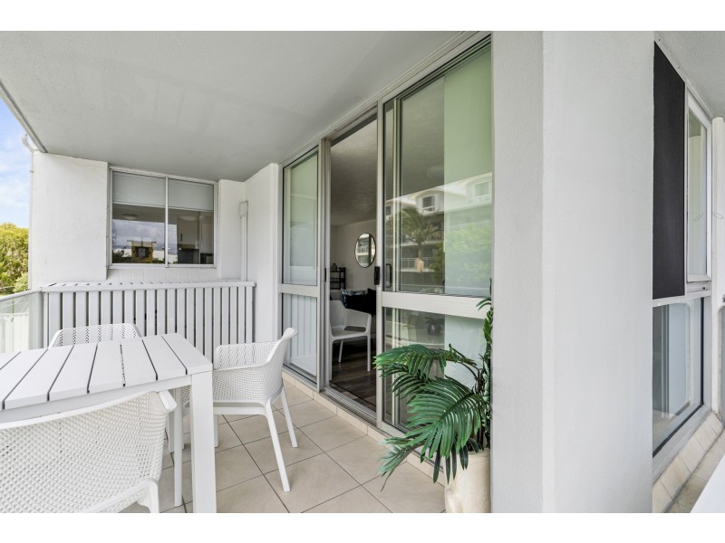 9/174 Alexandra Parade, Alexandra Headland QLD 4572