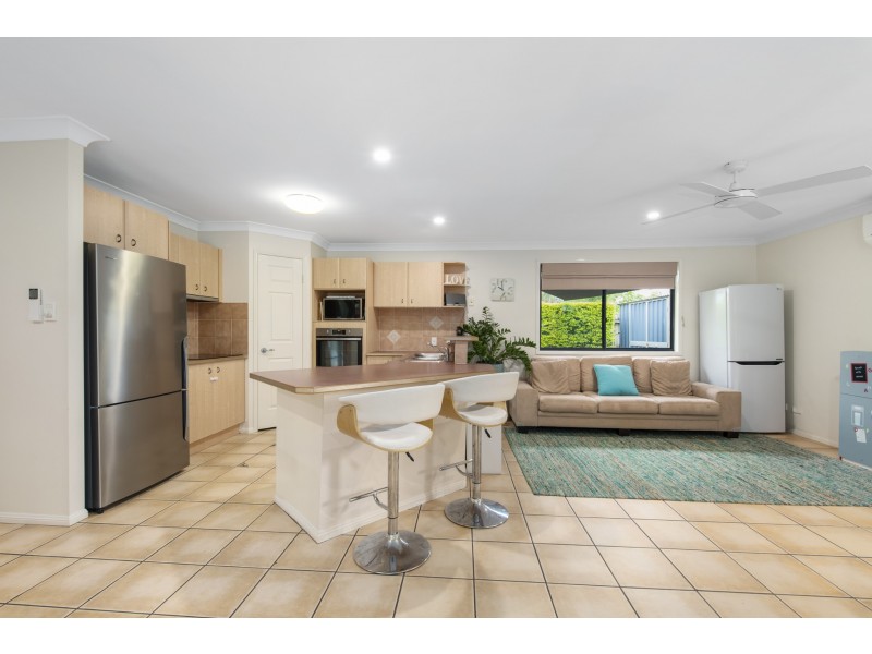59 Albany Street, Sippy Downs QLD 4556